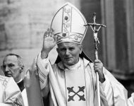 Pasaulis mini Šv. Popiežiaus Jono Pauliaus II gimimo 100-ąsias metines